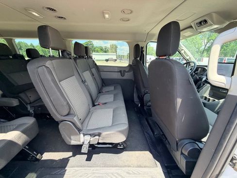 Used 2023 Ford Transit 350 XLT RWD image 13