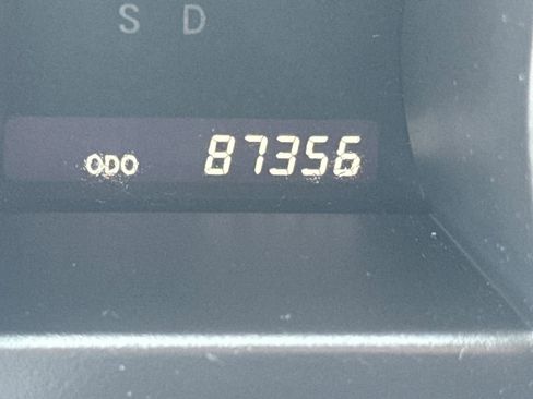 Used 2010 Toyota Highlander 4WD image 18