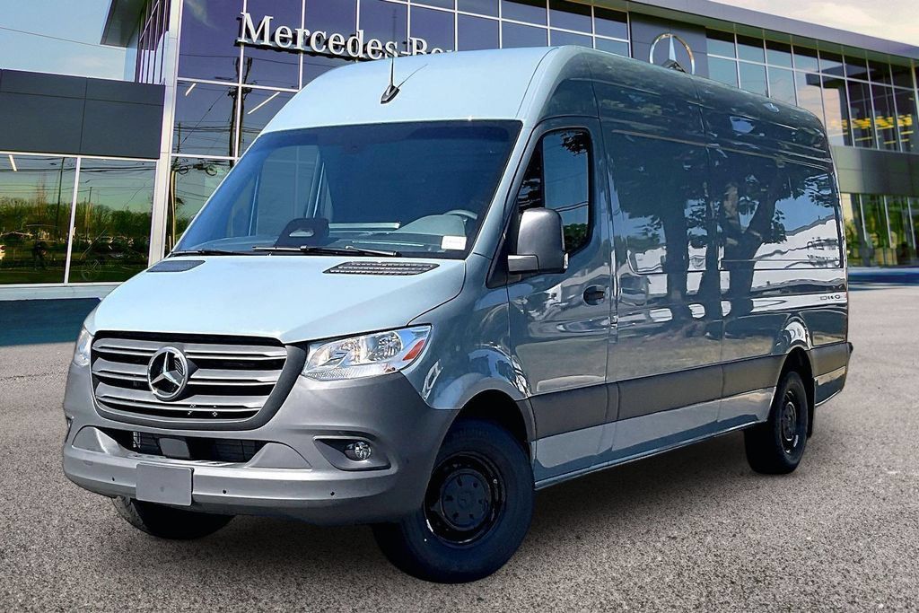 New 2026 Mercedes-Benz Sprinter 2500 image 2