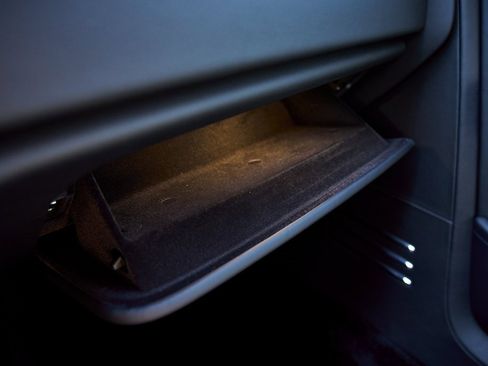 Used 2024 Rolls-Royce Phantom Sedan image 99