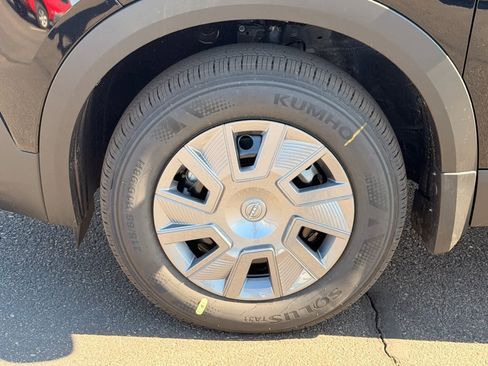 New 2026 Nissan Kicks S image 7