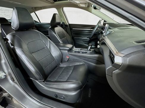 Used 2019 Nissan Altima 2.5 SL FWD image 27