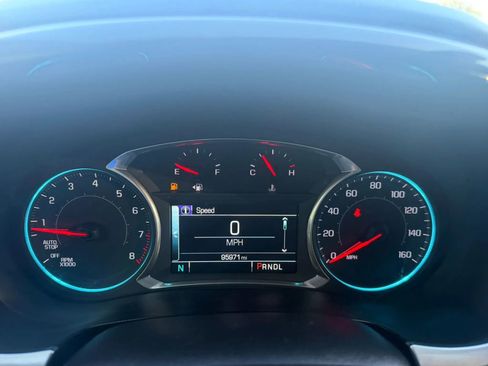 Used 2019 Chevrolet Traverse LT w/ LPO, Cargo Package AWD/4WD image 16
