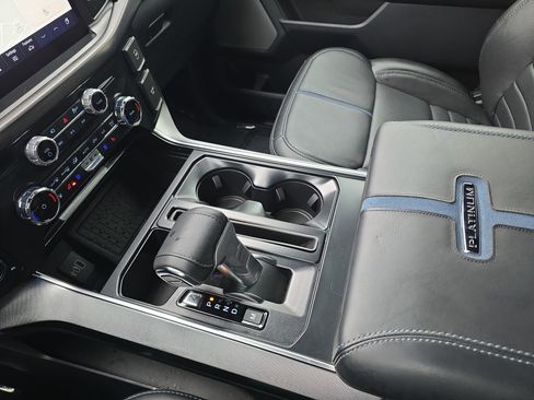 Used 2025 Ford F150 Platinum w/ FX4 Off-Road Package image 24