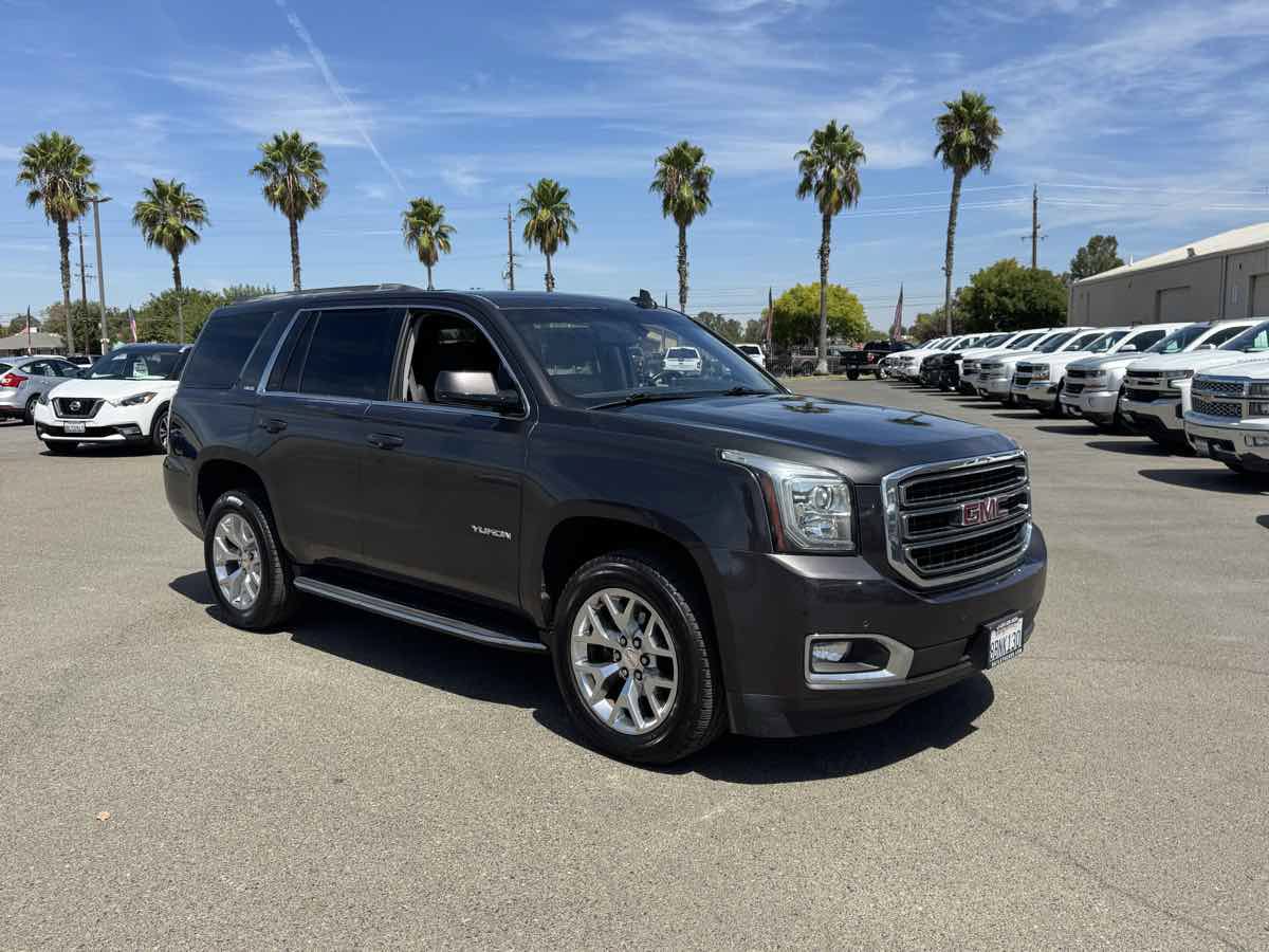 Used 2017 GMC Yukon SLE w/ SLE Value Package AWD/4WD image 11