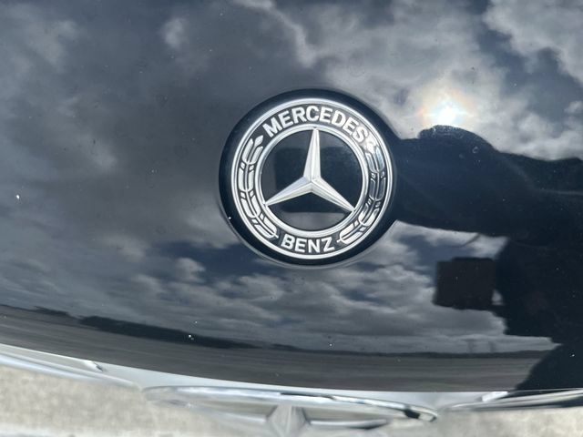 Used 2022 Mercedes-Benz GLC 300 4MATIC image 12
