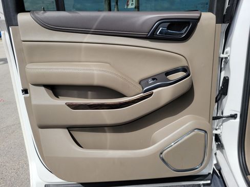 Used 2020 GMC Yukon XL SLT RWD image 27