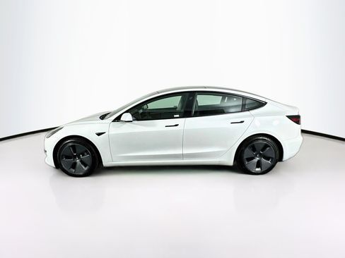 Used 2021 Tesla Model 3 Standard Range Plus RWD image 4