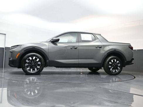 Used 2025 Hyundai Santa Cruz SE image 26