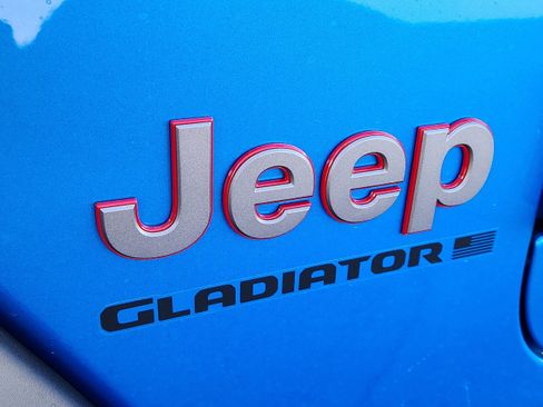 New 2026 Jeep Gladiator Rubicon image 8