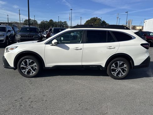Used 2022 Subaru Outback Limited image 6