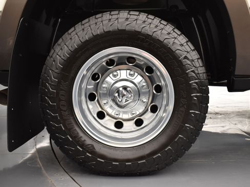 Used 2020 RAM 3500 Limited image 17