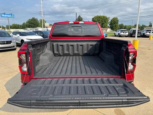 Used 2025 Ford Ranger Lariat w/ Black Appearance Package AWD/4WD image 13