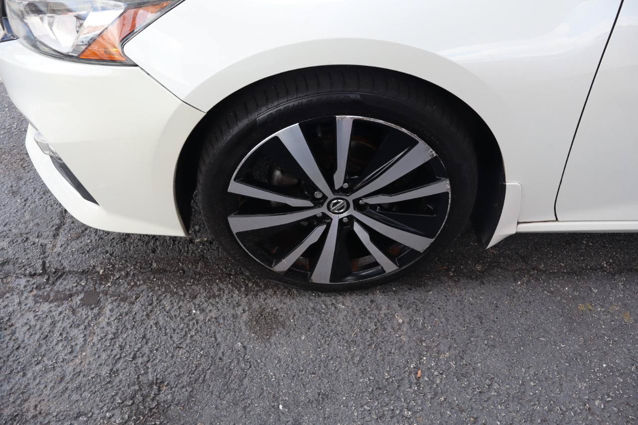 Used 2020 Nissan Altima 2.5 SR FWD image 24