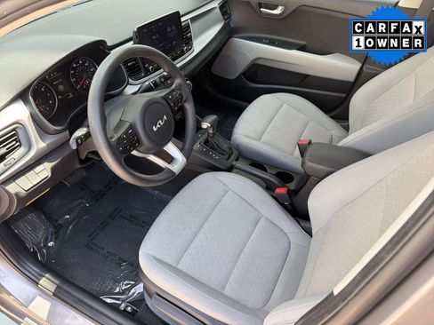 Used 2023 Kia Rio S w/ Technology Package FWD image 4