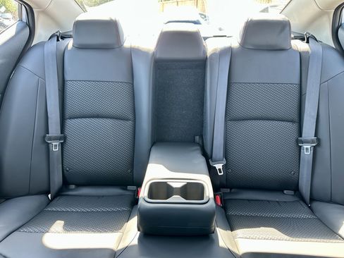 Used 2025 Nissan Altima 2.5 SR image 29