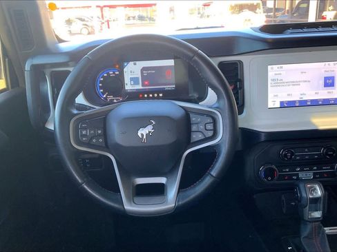 Certified 2023 Ford Bronco Heritage Edition image 5