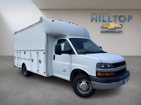 Used 2021 Chevrolet Express 4500 w/ Power Convenience Package RWD image 1