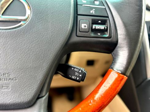 Used 2012 Lexus RX 450h FWD image 24