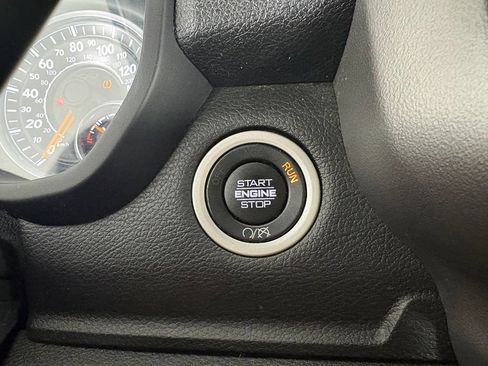 Used 2021 RAM 2500 Big Horn AWD/4WD image 32