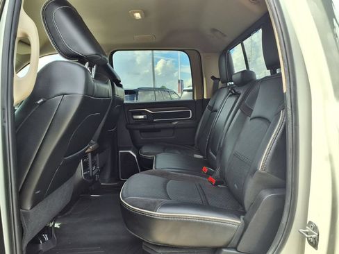 Used 2022 RAM 2500 Laramie w/ Safety Group B AWD/4WD image 17