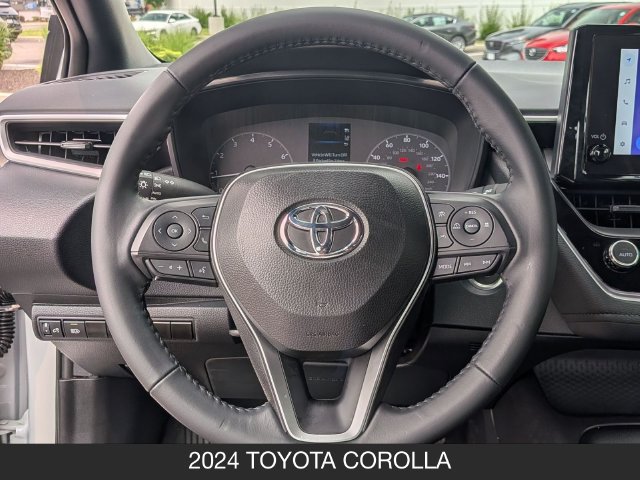 Used 2024 Toyota Corolla SE FWD image 18