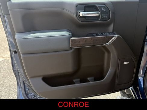 Used 2019 GMC Sierra 1500 Denali w/ Denali Ultimate Package AWD/4WD image 10