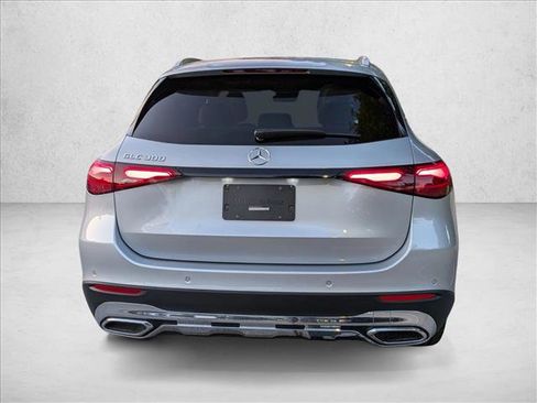 Certified 2026 Mercedes-Benz GLC 300 image 6
