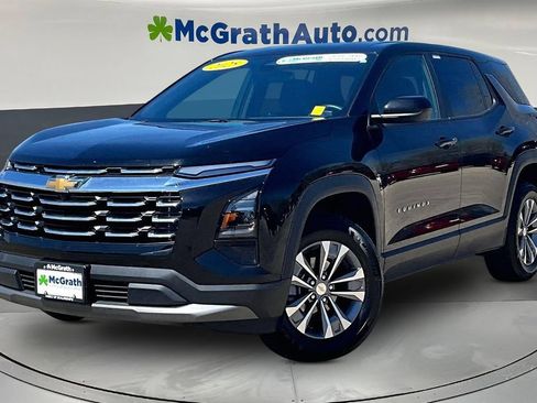 Used 2025 Chevrolet Equinox LT AWD/4WD image 3