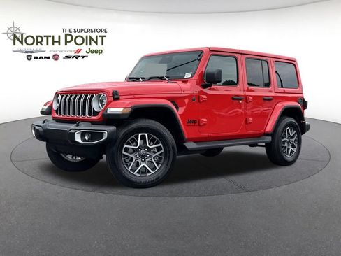 Used 2026 Jeep Wrangler Unlimited Sahara AWD/4WD image 1
