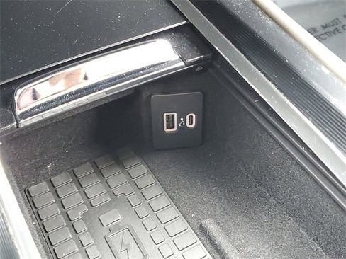 Certified 2023 Lincoln Corsair AWD w/ Equipment Group 101A image 23