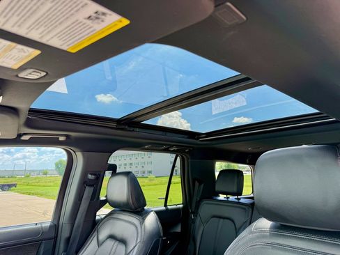 Used 2021 Ford Expedition Limited AWD/4WD image 37