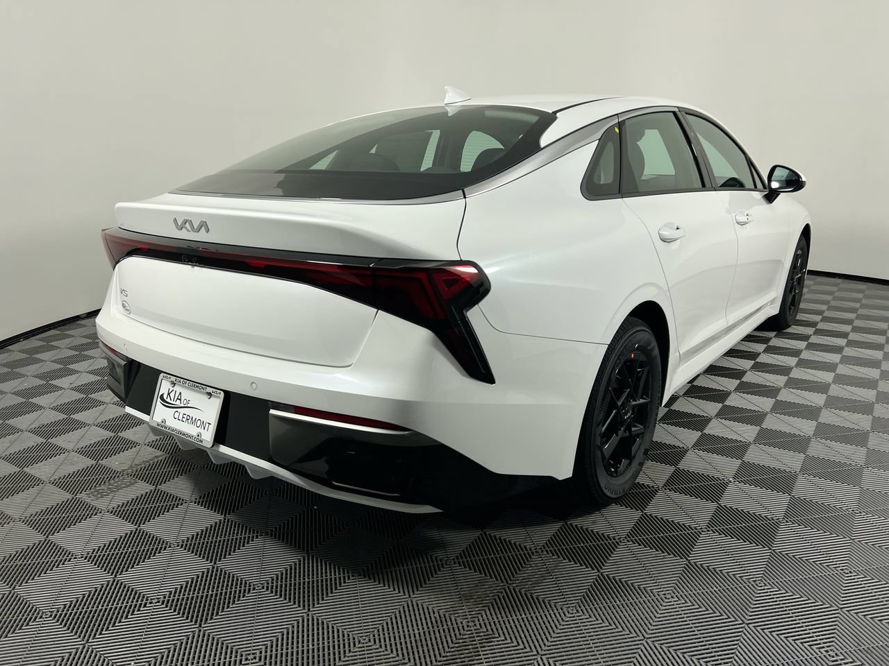 New 2026 Kia K5 LXS FWD image 3