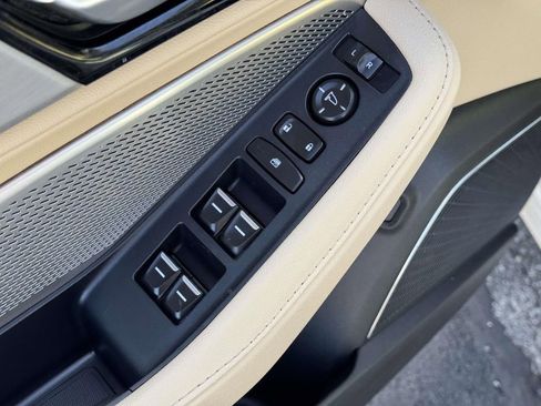 Certified 2023 Acura MDX SH-AWD image 16