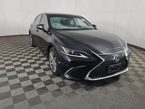Used 2019 Lexus ES 350 w/ Premium Package image 3