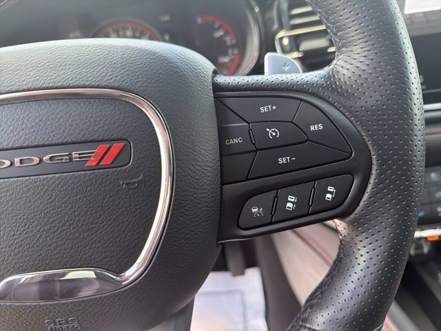 Used 2025 Dodge Durango GT AWD/4WD image 28