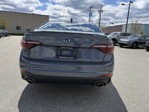 Certified 2024 Volkswagen Jetta GLI 40th Anniversary Edition FWD image 4