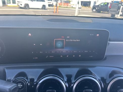 Used 2020 Mercedes-Benz A 220 image 30