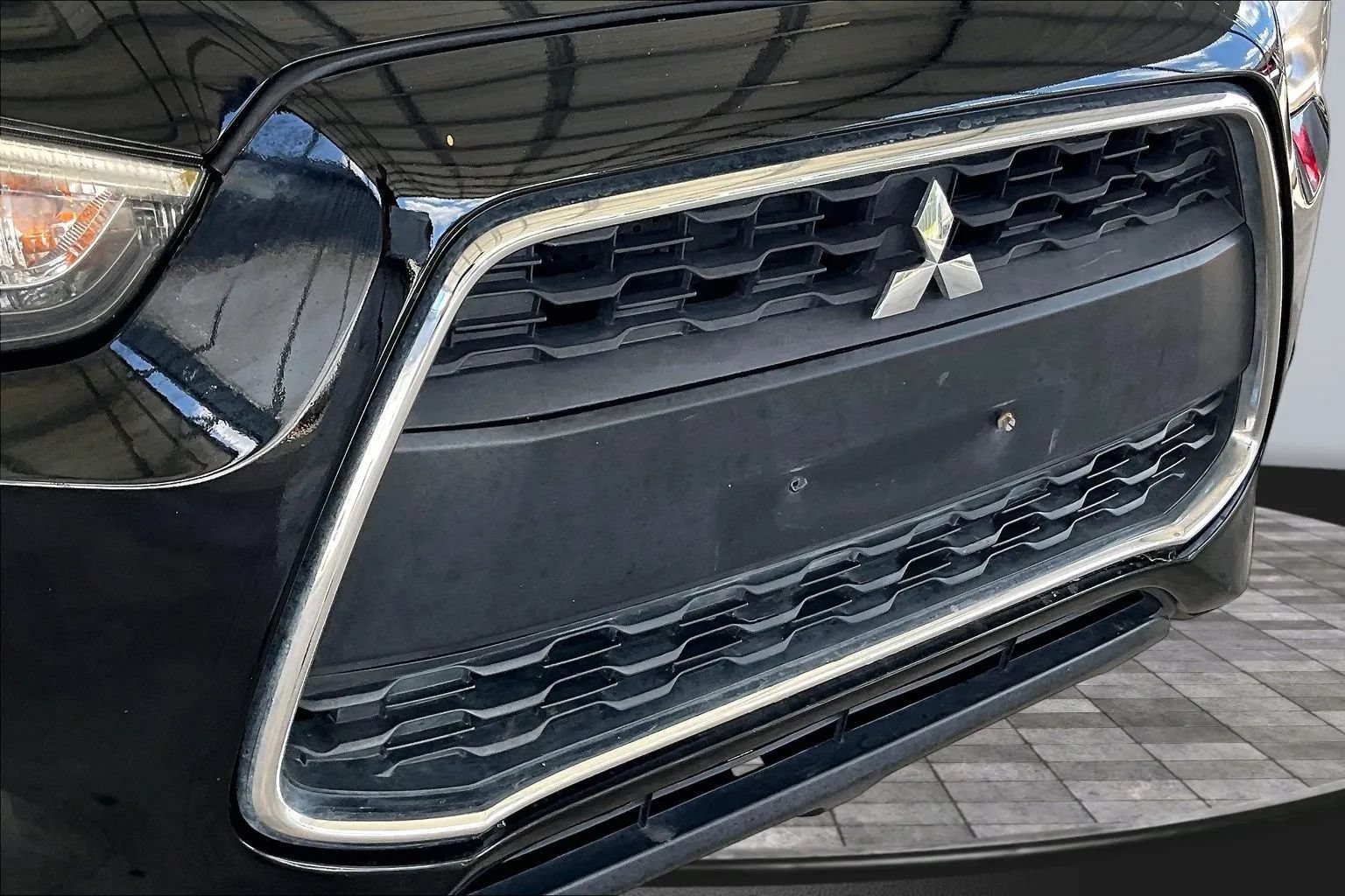 Used 2015 Mitsubishi Outlander Sport SE FWD image 29