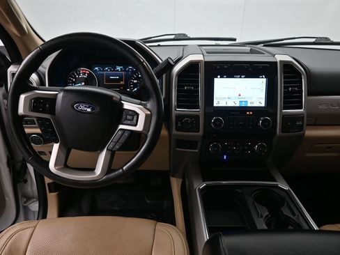 Used 2018 Ford F250 Lariat w/ Lariat Ultimate Package AWD/4WD image 11