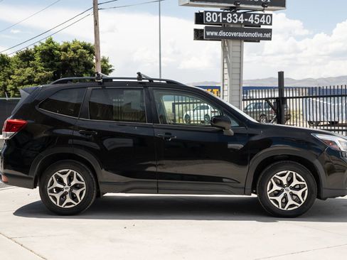 Used 2019 Subaru Forester Premium w/ Popular Package #1 AWD/4WD image 8