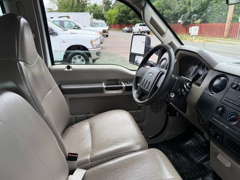 Used 2008 Ford F450 Lariat RWD image 16