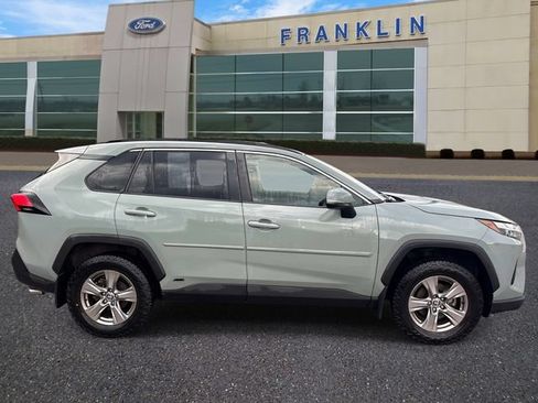 Used 2022 Toyota RAV4 XLE w/ Protection Package (TMS) AWD/4WD image 8
