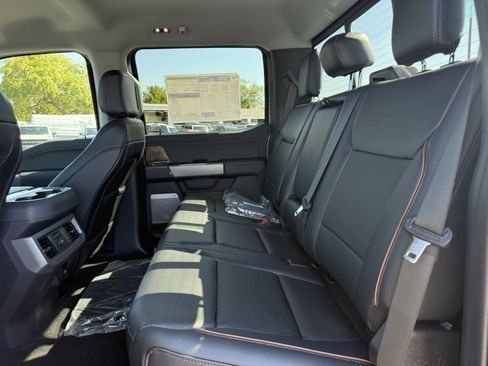 New 2026 Ford F250 Lariat w/ Chrome Package AWD/4WD image 14