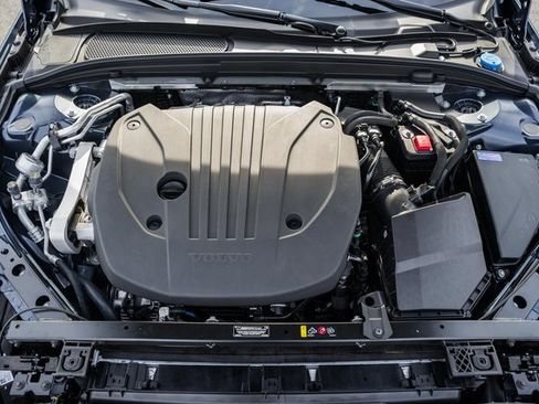 New 2026 Volvo V60 B5 Cross Country Plus w/ Protection Package Premier image 18