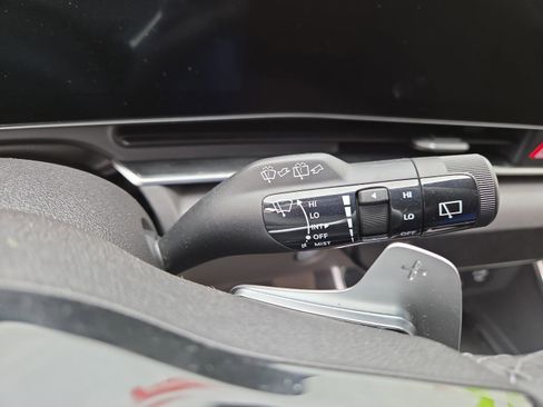 New 2026 Kia Carnival EX FWD image 15