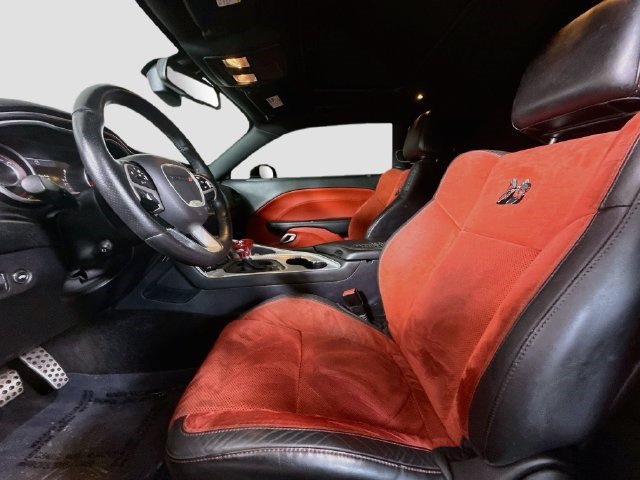 Used 2016 Dodge Challenger R/T Scat Pack w/ Leather Interior Group RWD image 21