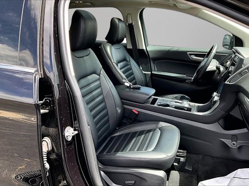 Used 2024 Ford Edge SEL w/ Convenience Package AWD/4WD image 7
