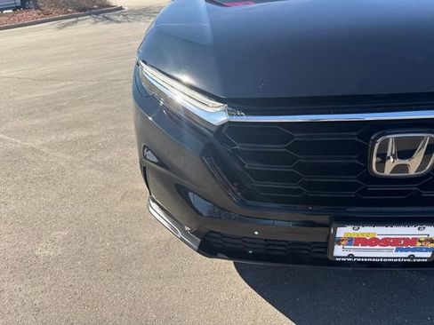 Certified 2025 Honda CR-V EX image 41