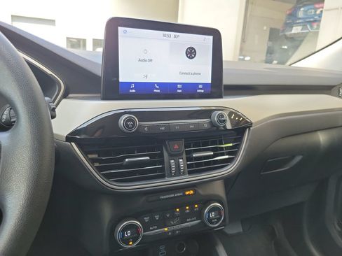 Used 2021 Ford Escape SE FWD image 22